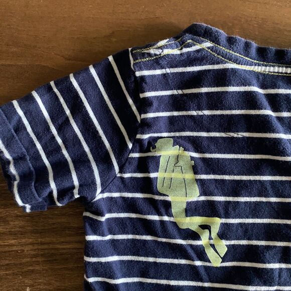 Joules Striped Shark Tee With Glow In The Dark Boys' 5 - Picture 9 of 11